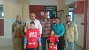 احتفال أبو حماد باليتيم خارج وداخل الجدران (8)