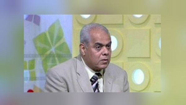 استاذ بجامعة عين شمس في تصريح خاص: مبادرات عديدة لمساعدة الدولة في تطوير المدارس