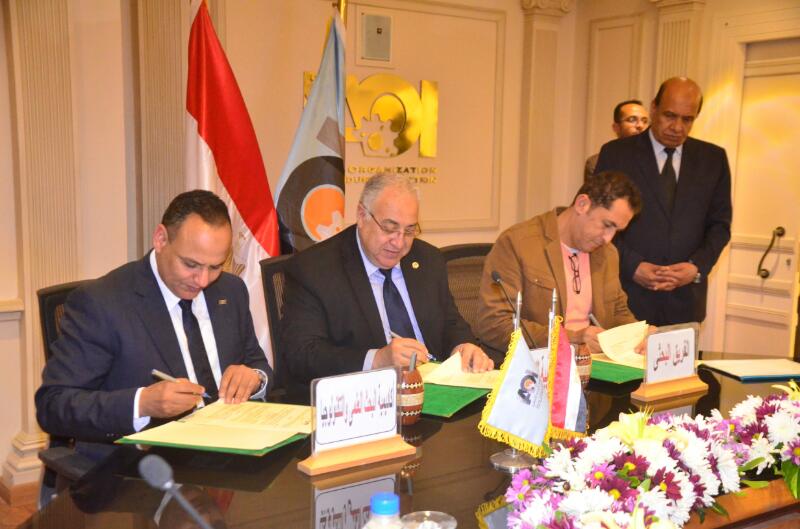 اتفاقية تعاون بين أكاديمية البحث العلمي والهيئة العربية للتصنيع لدعم الزراعة المائية