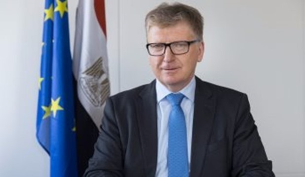 سفير الاتحاد الأوروبي ووزير التعليم العالي يبحثان سبل التعاون بالقطاع التكنولوجي