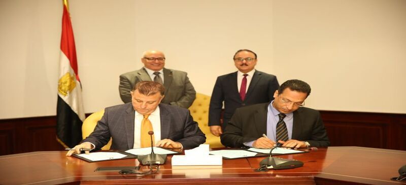 الاتصالات توقع بروتوكول تعاون لتطوير مستشفيات جامعة عين شمس