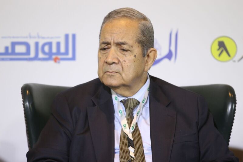 السفير جمال بيومي : توفير المناخ الصحي يعظم دور رجال الأعمال في مصر