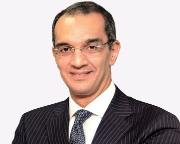 وزير الاتصالات يؤكد على تكاتف الجهود لتفعيل خطة التحول الرقمي لمنظومة التجارة المصرية