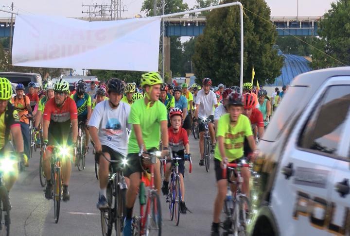 Bicyclists gather for Moonlight Ride for Hunger