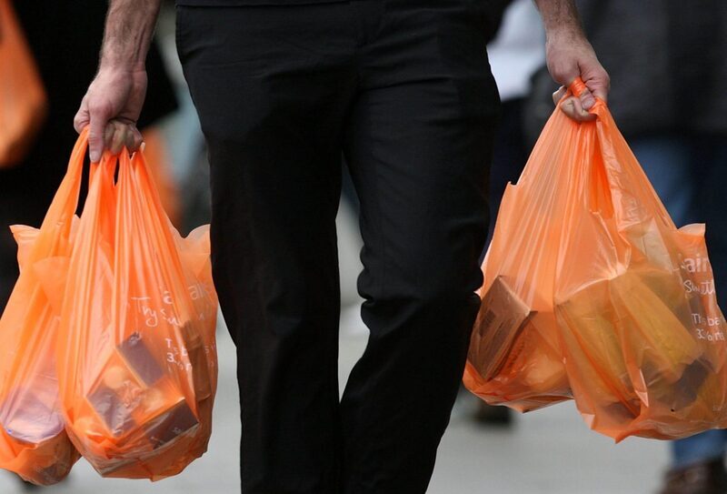 UK to extend plastic carrier bag charge to all retailers by April 2021