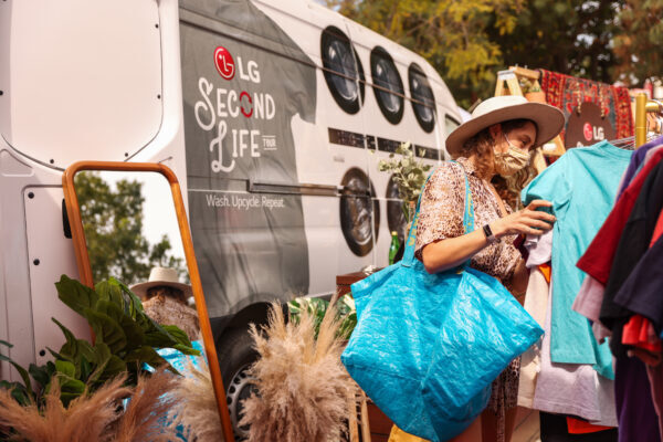 LG launches “Second Life” campaign to recycle unwanted clothes