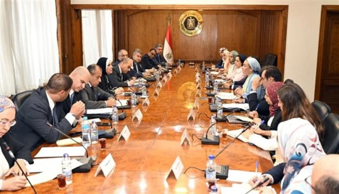 وزيرتا التجارة والبيئة تبحثان مستجدات التحضير لاستضافة مصر قمة المناخ COP27