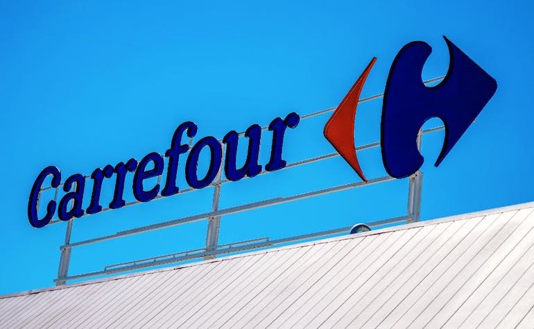 Carrefour committed to cutting electricity at its stores
