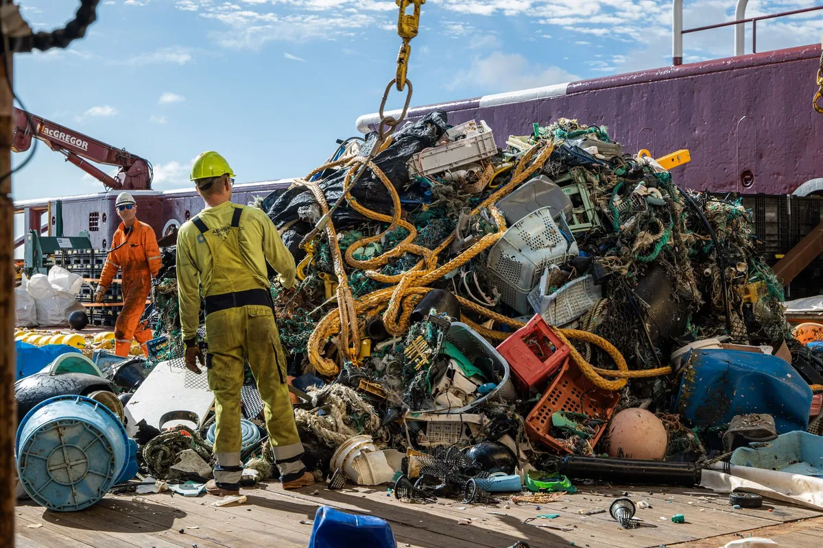 Study: 75% to 86% of plastic debris in GPGP originates from fishing activities