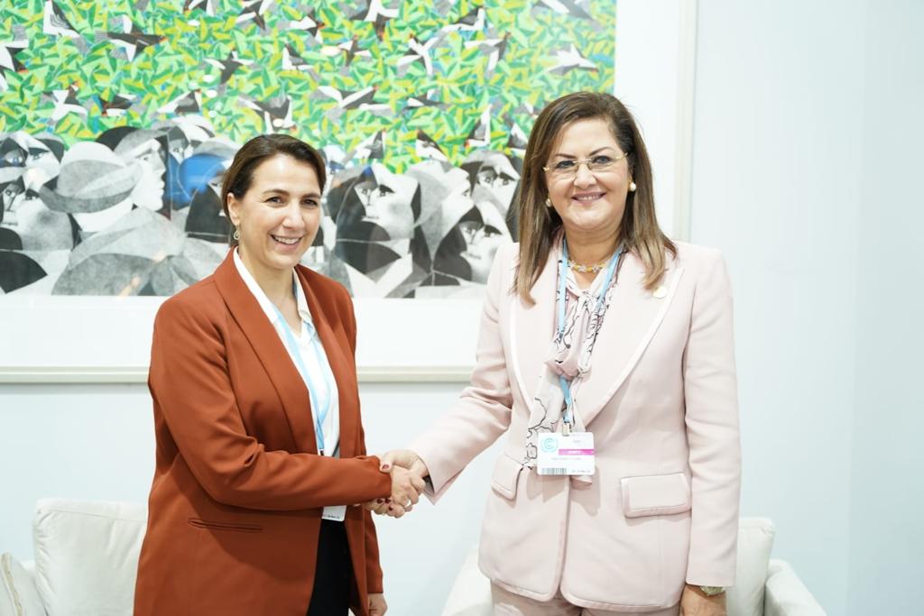 وزيرة التخطيط تلتقي وزيرة التغير المناخي والبيئة بدولة الإمارات لبحث التعاون المشترك