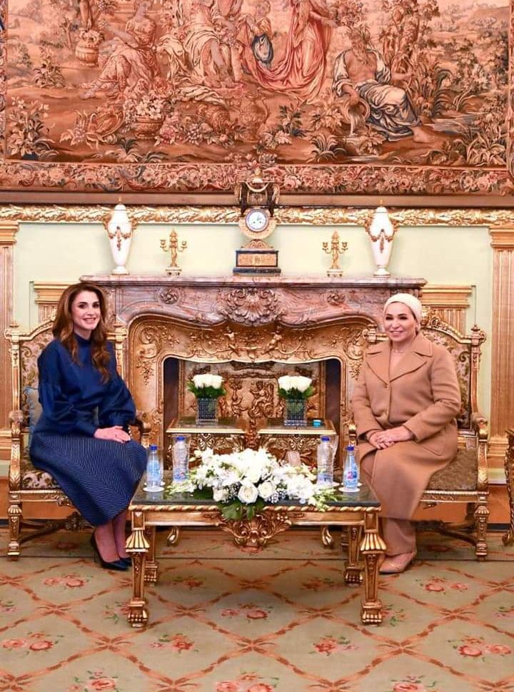 قرينة الرئيس السيسي تناقش مع الملكة رانيا ملفات الحماية الاجتماعية