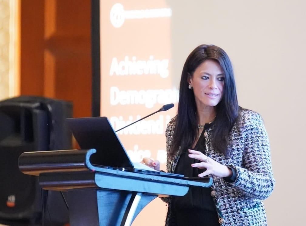 رانيا المشاط تشهد إطلاق «التقرير الديموجرافي» لتعزيز التنمية البشرية