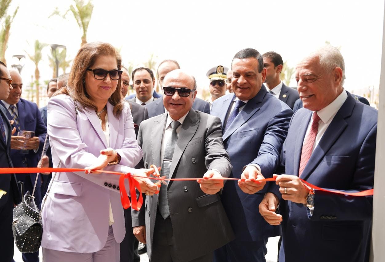 وزيرة التخطيط تفتتح مركز خدمات مصر في شرم الشيخ