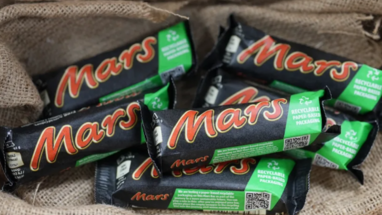Mars bars in recyclable paper packaging for 1st time in UK