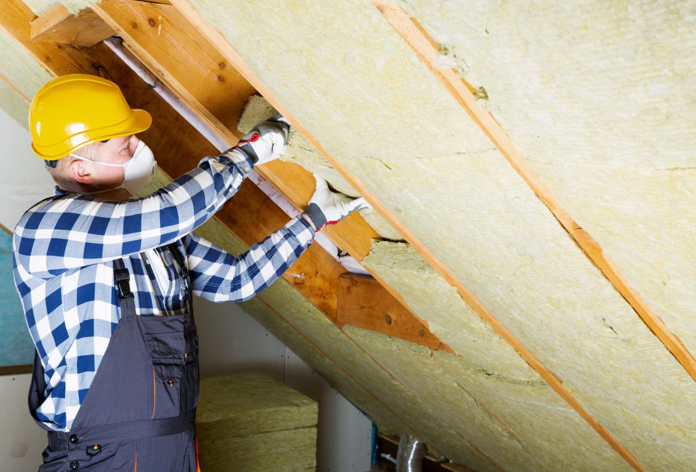 UK allocates £8.85 m to upskill people to make homes more energy efficient