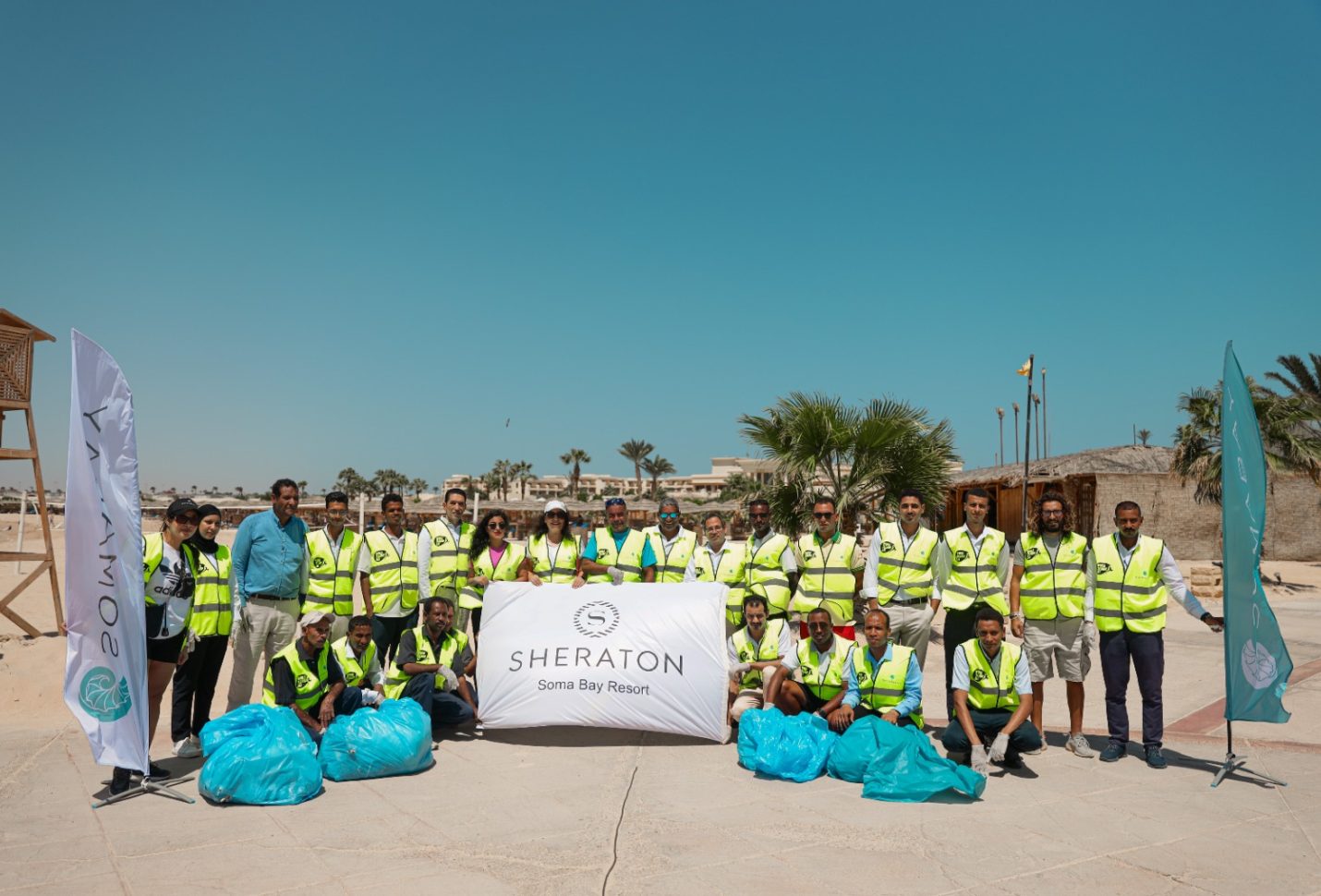 بالتزامن مع اليوم العالمي لتنظيف الشاطىء.. «سوماباي» تُجمع 4 أطنان من النفايات