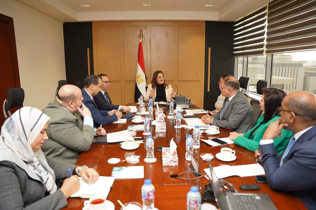 “وزيرة التخطيط” تتابع الموقف التنفيذي للمشروع القومي لتنمية الأسرة المصرية