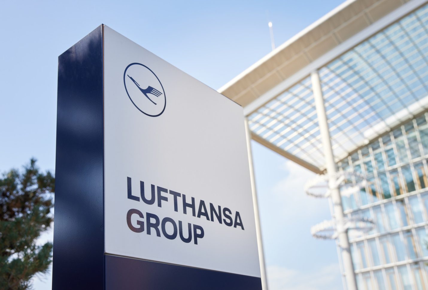 Lufthansa sells over one million green fares in one year 